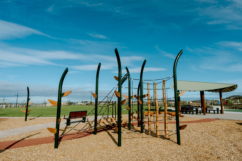 plumpton, playground, supplier, native, timber, theme, natural, play based, balance, climbing, kids, encourage, develop, learn, play, activity playgrounds